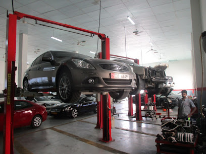 العقيلي - أبو ظبي - +971 2 555 5550