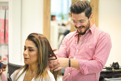 صالون جي سي للتجميل - أبو ظبي - +971 4 561 0641