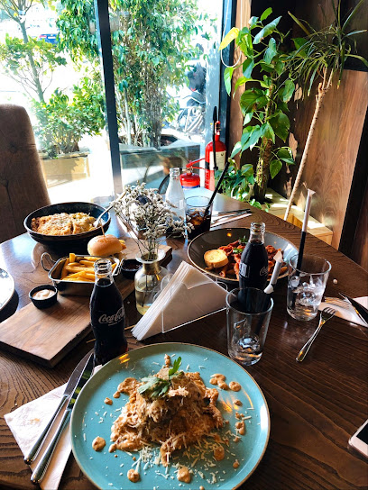 شوكليت ريبابليك كافيه - United Arab Emirates|Dafan Al Khor - Ras al Khaimah|QWCM+R3H