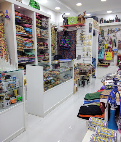 البارجيل - أبو ظبي - +971 55 922 8840