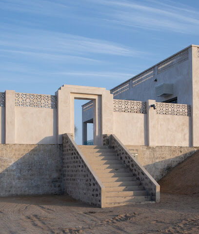 قصر ومزرعة الشيخ خالد بن محمد - أبو ظبي -