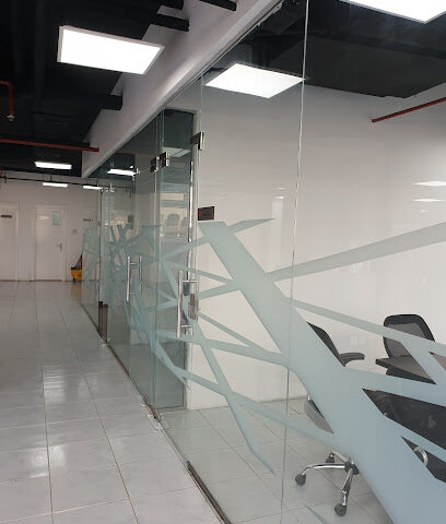 منجرة صادق عبد الكريم - أبو ظبي - +971 55 713 7575