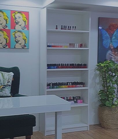 مركز تجميل أوج - أبو ظبي - +971 50 520 4434