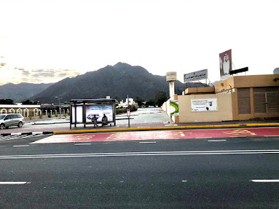 موقف حافلات خورفكان بين المدن - أبو ظبي -