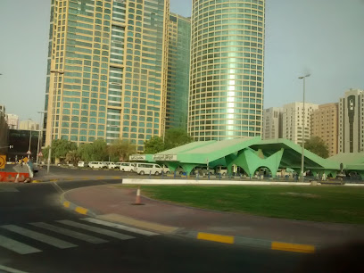 محطة حافلات أبوظبي - أبو ظبي -