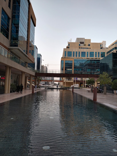 الشركة المتحدة للتكنولوجيا والتجارة - United Arab Emirates|Business Bay - Bay Square - Dubai