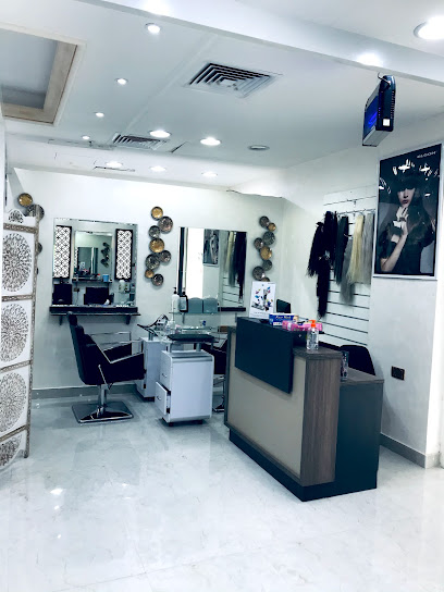 صالون دريم مون للسيدات - United Arab Emirates|Al Mu'tarid - Shareat Al Muwaiji - Abu Dhabi|Sheik Khalifa Bin Zayed St|City Seasons Hotel