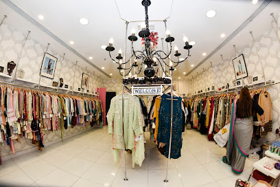 استوديو التوقيع (بوتيك مصمم باكستاني) - أبو ظبي - +971 55 898 4121