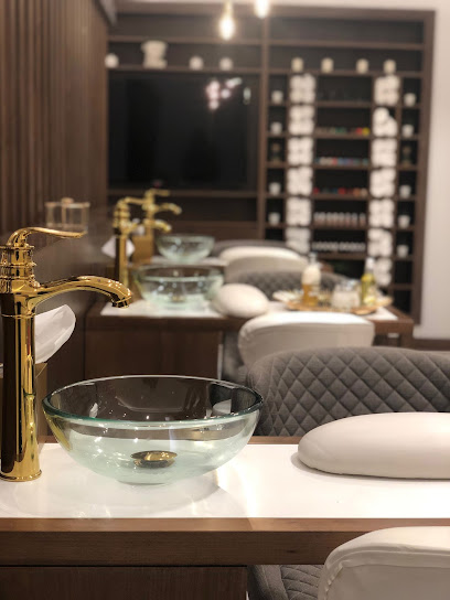 قاعدة الجمال والسبا - United Arab Emirates|Abu Dhabi|BESIDE AL JIMI MALL