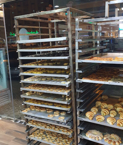 مخبز وحلويات الكوفية مخبز وحلويات الكوفية - أبو ظبي - +971 52 686 9178