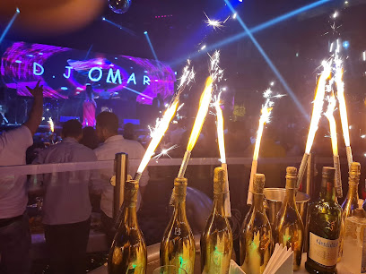 نادي كاريزما الليلي - أبو ظبي - +971 54 585 0055