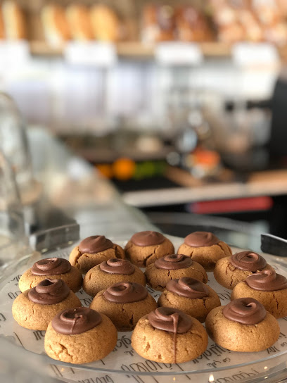 مخبز طاوة - United Arab Emirates|Al Zahiyah - Abu Dhabi|10th St|Tawa Eatery