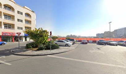 واحة الصحراء للكهرباء والصحية والدهانات والأدوات TR LLC - أبو ظبي - +971 56 234 3755