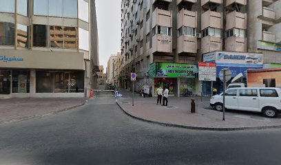 كلية خليفة بن زايد العين - أبو ظبي -